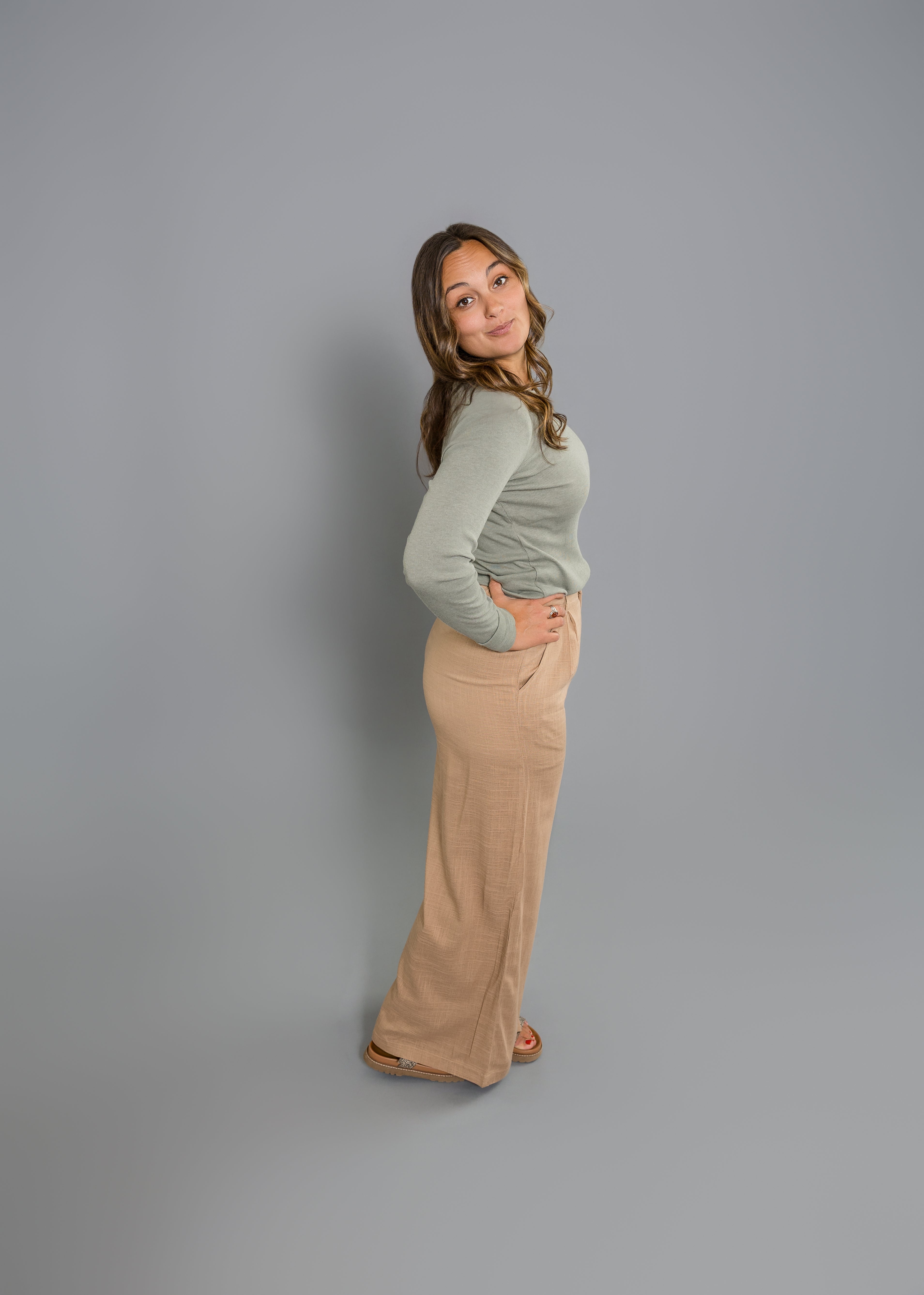 Relaxed Fit Linen Blend Trouser