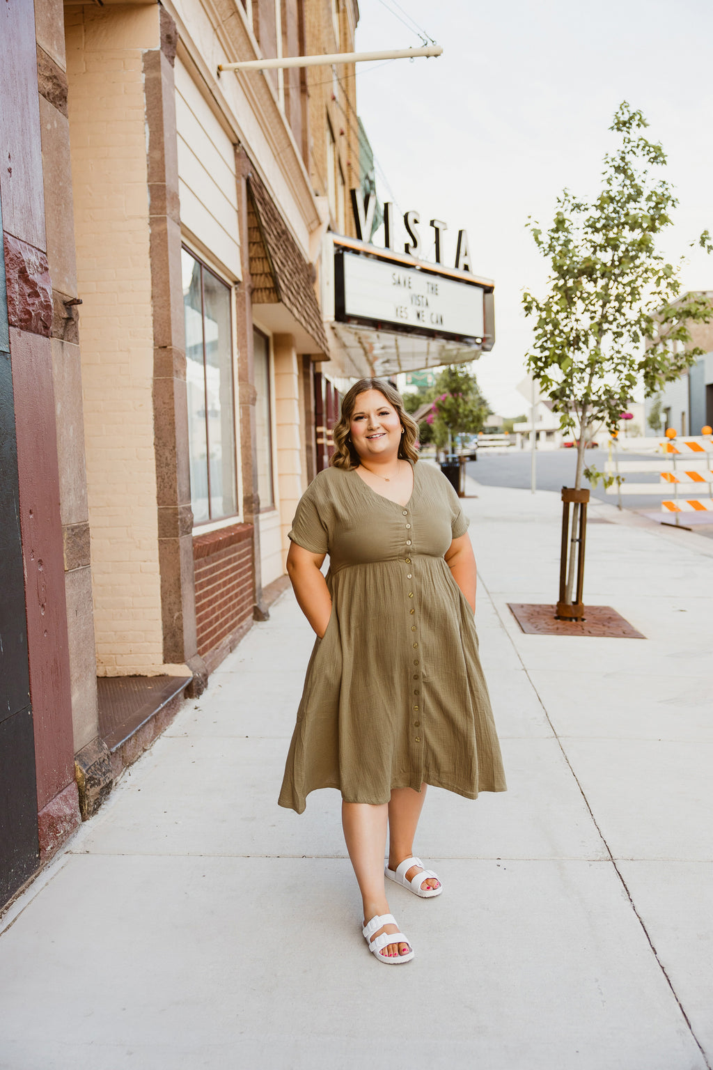 Mandy Button Down Midi Dress (Plus)