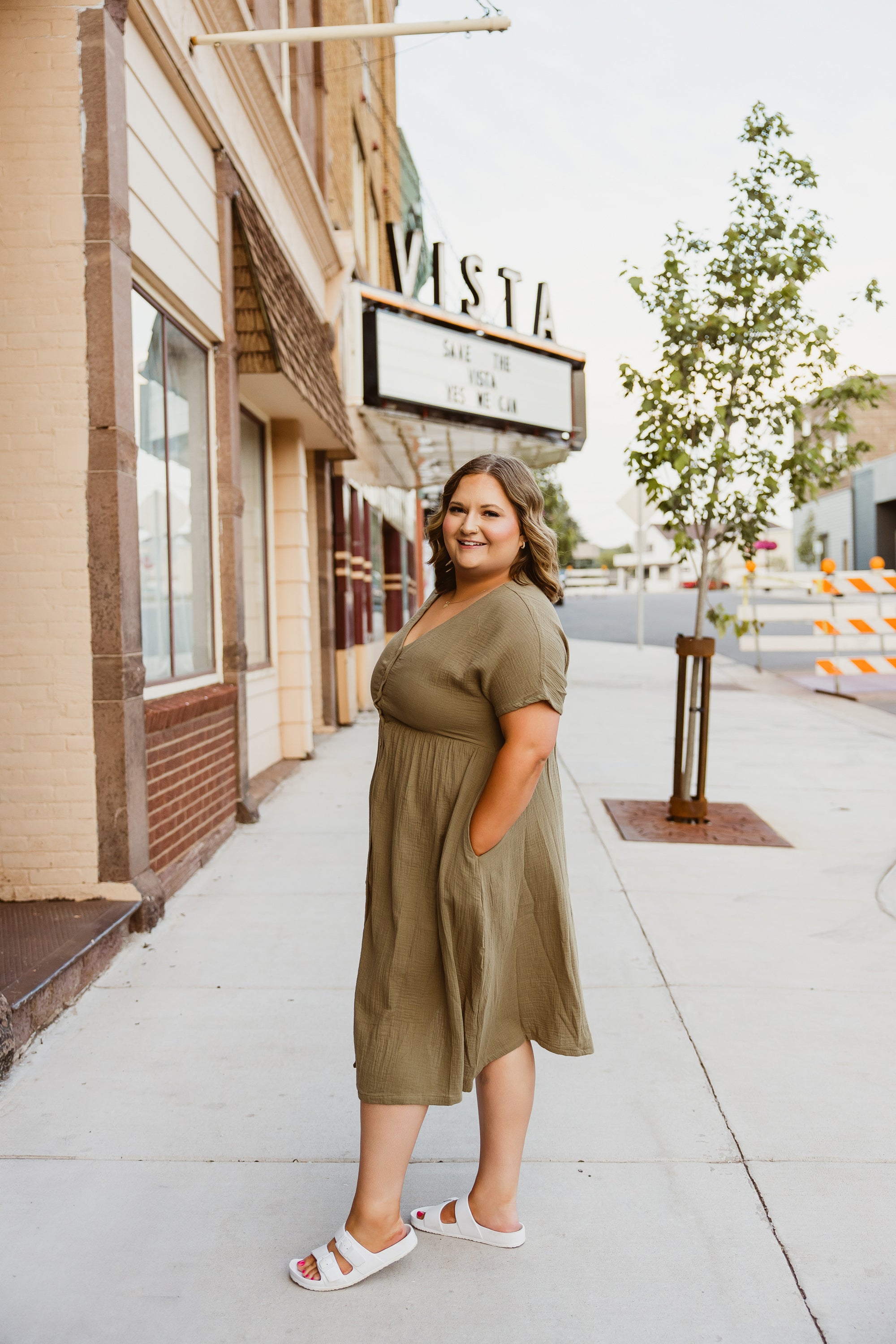 Mandy Button Down Midi Dress (Plus)