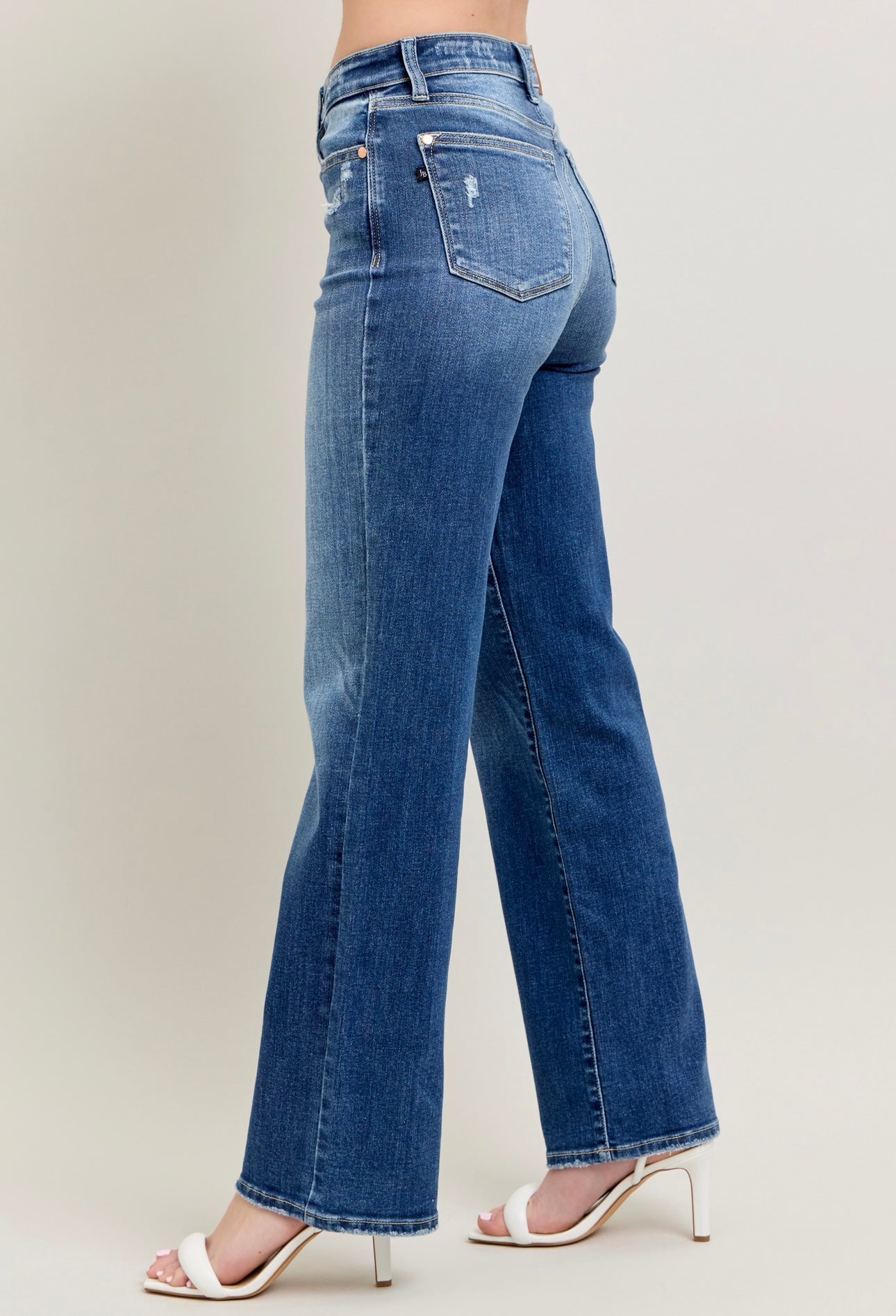 Wide Leg 90s Straight Fit